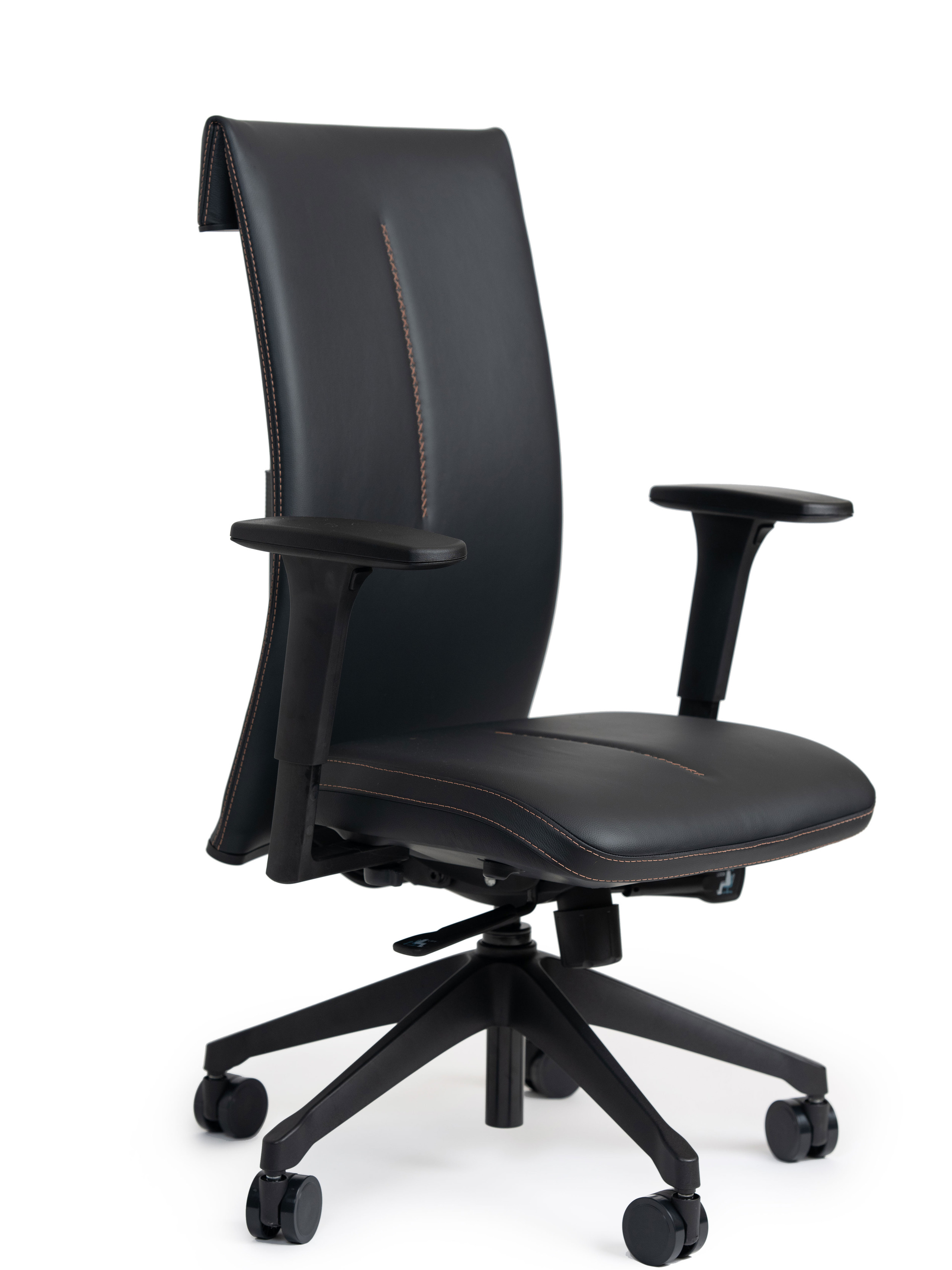Leef Executive Office Chair in Black Leather