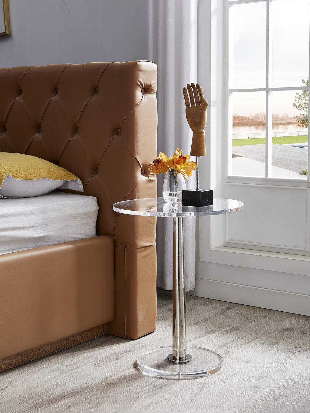 Clear Acrylic Table with Cone Metal Pole (Large, Silver) …